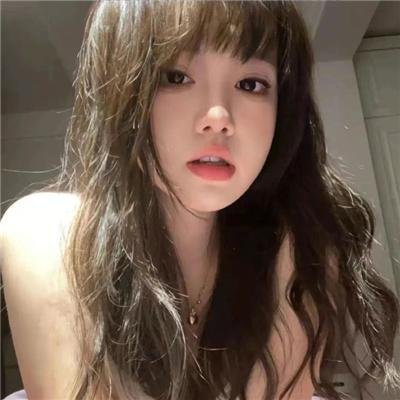男人与婴儿
